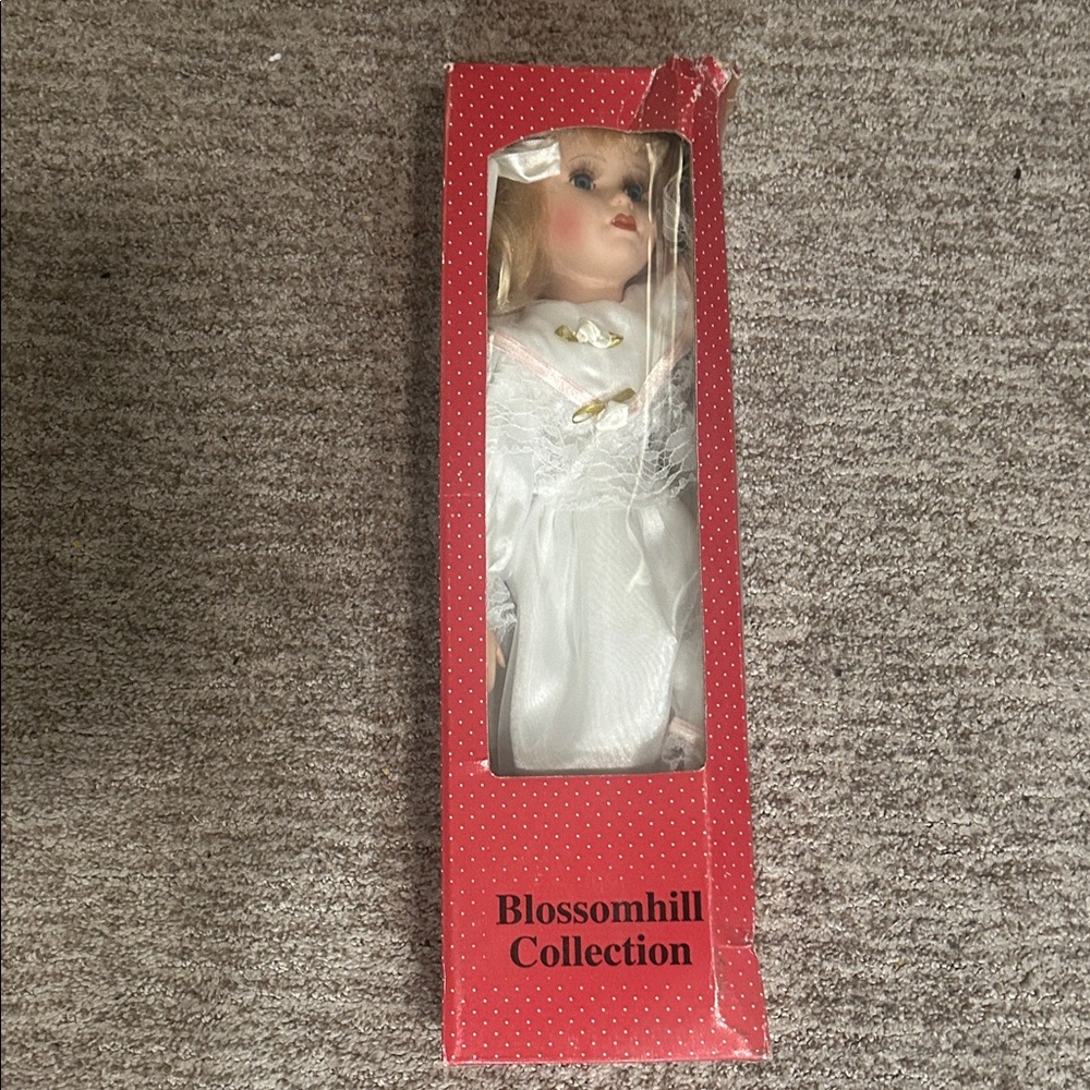 NEW IN BOX Blossomhill Collection Porcelain Doll in White Dress